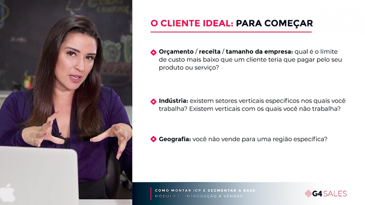 Emília Chagas durante o curso G4 Aceleração de Vendas, falando sobre Ideal Customer Profile. (Crédito: G4 Educação)