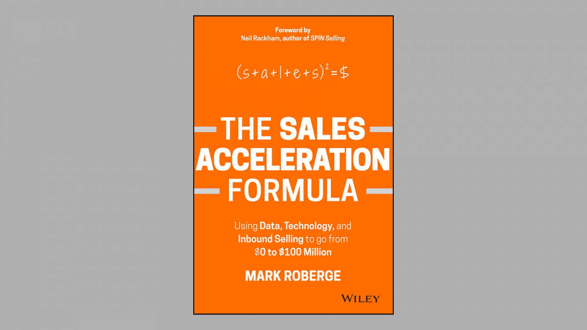 Um dos livros de vendas: "The Sales Acceleration Formula", de Mark Roberge