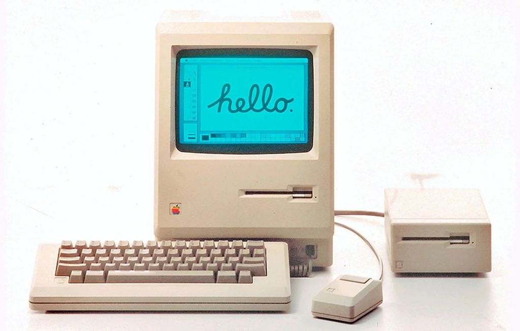 foto do macintosh, lançado em 1984