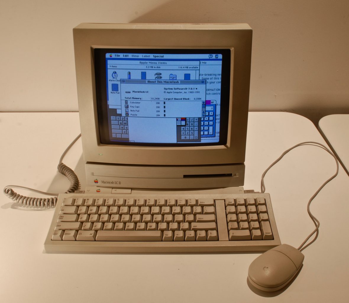 Macintosh LC